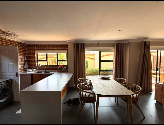 3 BEDROOM SECTIONAL TITLE FOR SALE IN MEYERSDAL